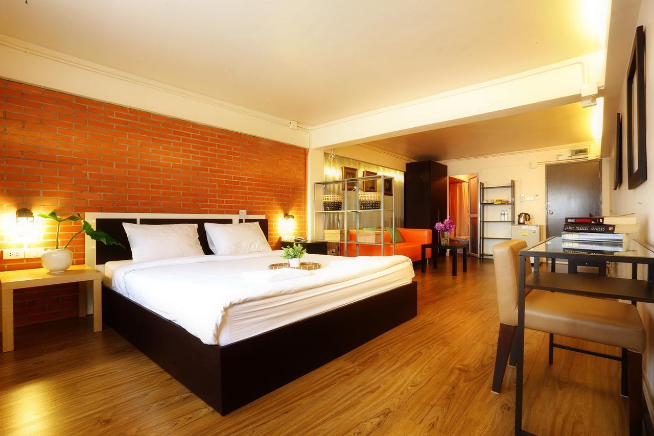 בנגקוק Baan Saladaeng Boutique Guesthouse מראה חיצוני תמונה