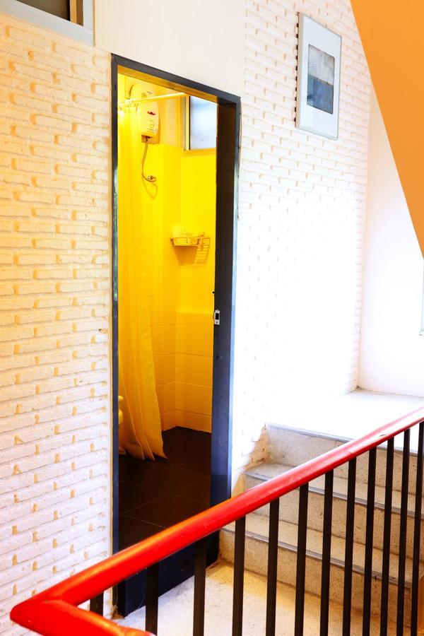 בנגקוק Baan Saladaeng Boutique Guesthouse מראה חיצוני תמונה